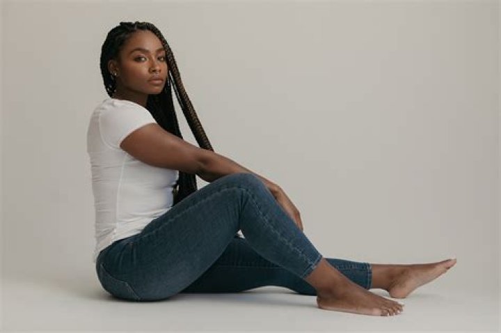 Jeanté Godlock Height, Weight, Net Worth, Age, Birthday, Wikipedia, Who, Nationality, Biography