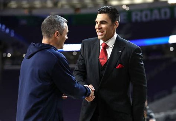 MSG Network: Who Is Wally Szczerbiak New Wife Rebecca Haarlow? Secret Dating Relationship Revealed